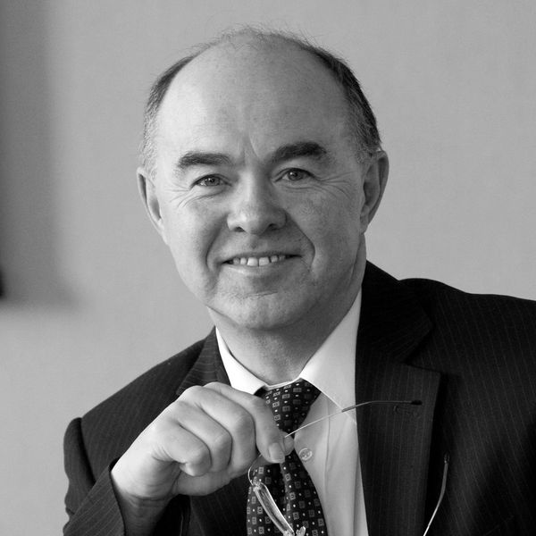 Professor Sir Martin Sweeting